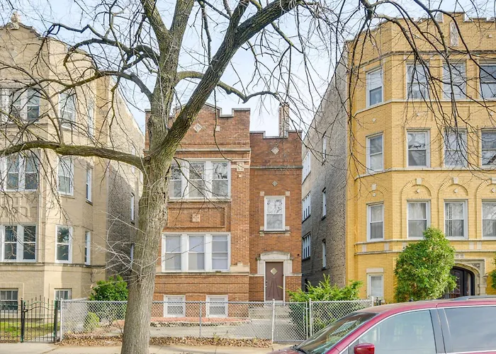 Apartment Walk To Devon Avenue & Warren Park: Apt! *